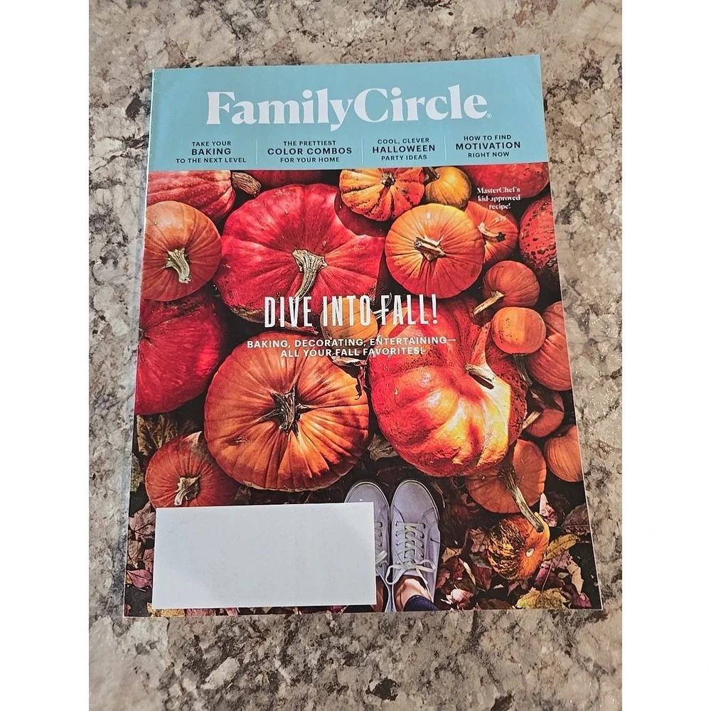 Family Circle Magazine October 2018 Dive into Fall, Color Combos, Halloween‎